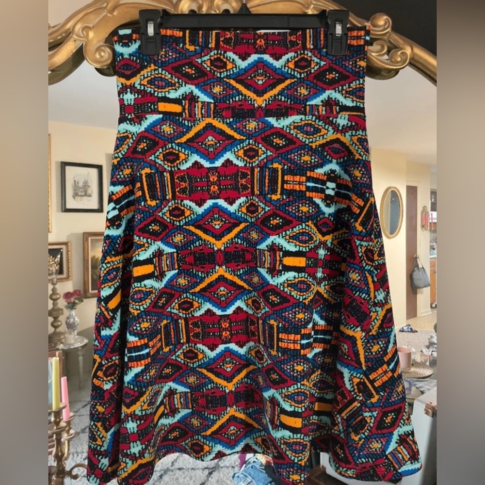 Lularoe Aline Knee Length Geometric Patterned Skirt
